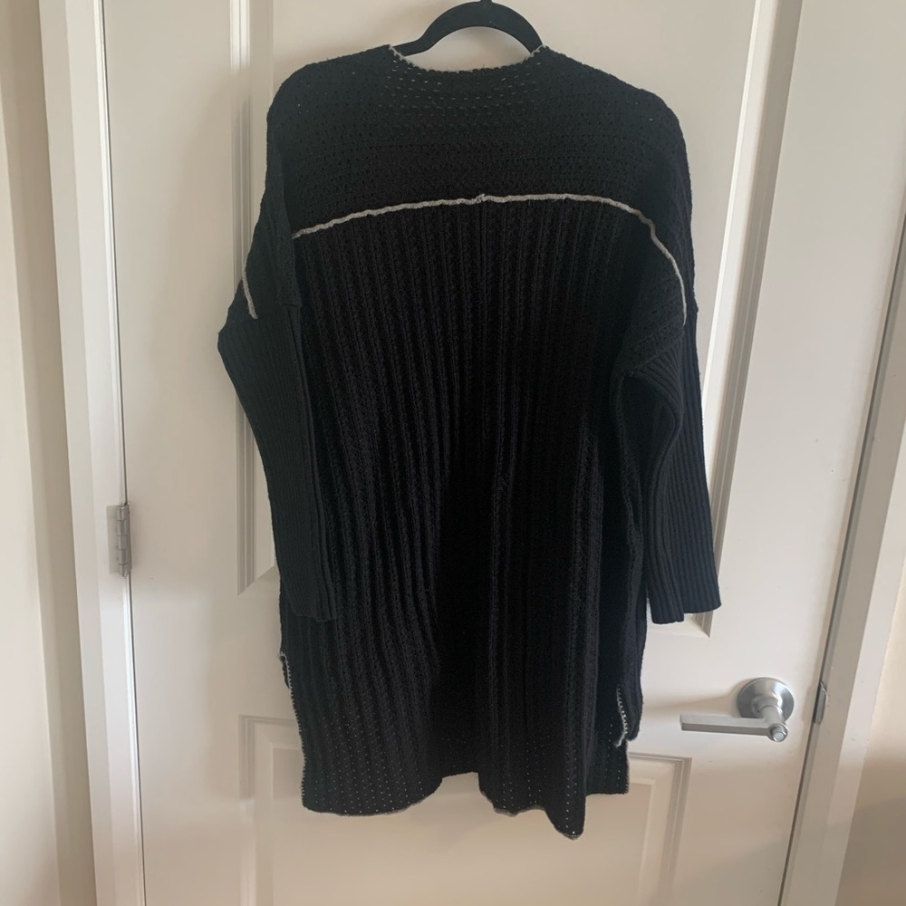 UGG Riley Pom Pom Pull Knit sweater size XS/S - Picture 8 of 10